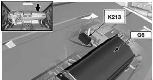 Relé elektrického vákuového čerpadla (K213)